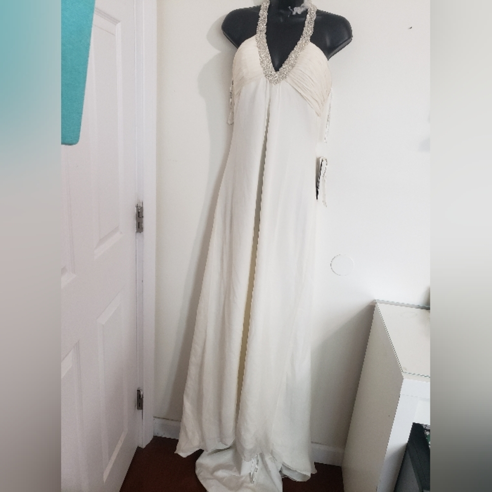 Nwt Winnie Couture wedding gown style 2163